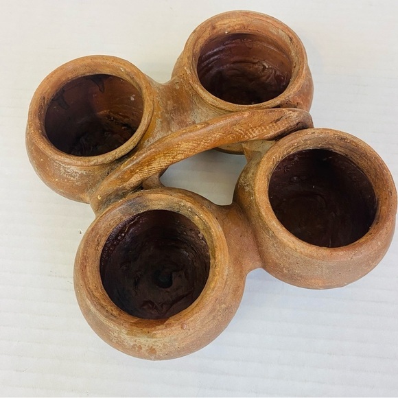 4 Section Primitive Rustic Clay Pot W/ Handle 8” x 8” x 3” - Picture 6 of 10